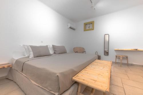 3 bedrooms, 4 beds
