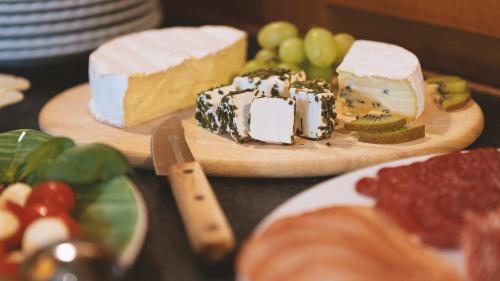 A Hotel Com Haus Bettina Apartment Bad Steben Germany Price