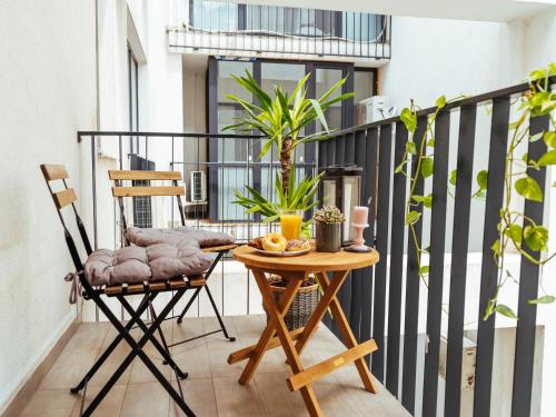 Comfy Apartment Matei Basarab - Tap to explore photos