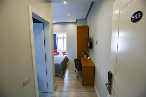 Home Hotel, Tirana (foto 10)