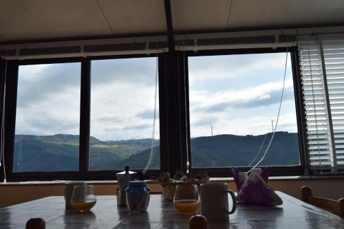 B&B La terrazza in 蒙塔爾巴諾埃利科納