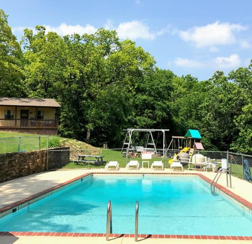 Mill Creek Resort on Table Rock Lake - 수영장