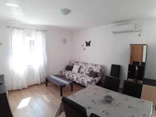 Apartment Butterfly Split - for rest and relaxation, Split (photo 4)