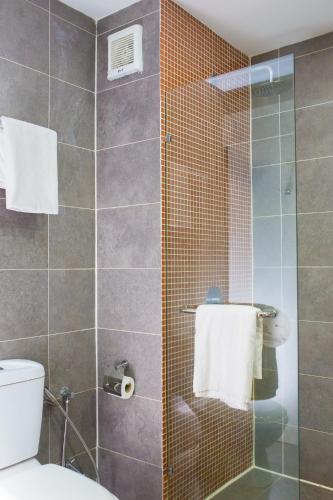 Bathroom, The 12 Suites @ Empire Damansara near Bora Asmara, Sungai Penchala