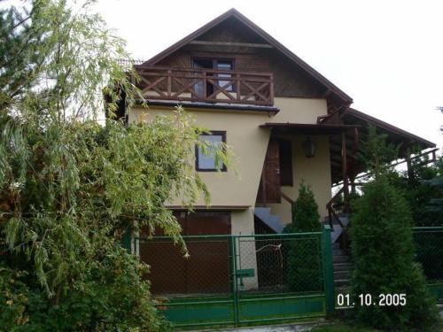 Cudodomek na Mazurach w Woszczelach koło Ełku Cudodomek na Mazurach w Woszczelach koło Ełku