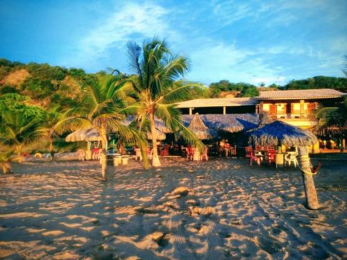 Étterem, Refugio Canaa in Majorlandia