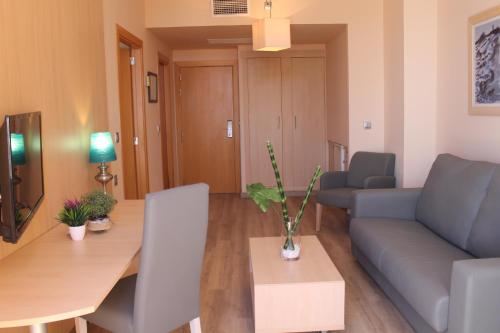  Advise Hotels Reina in Vera