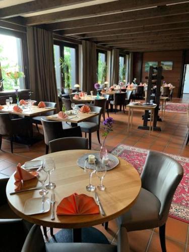 Burg Wassenberg - main image