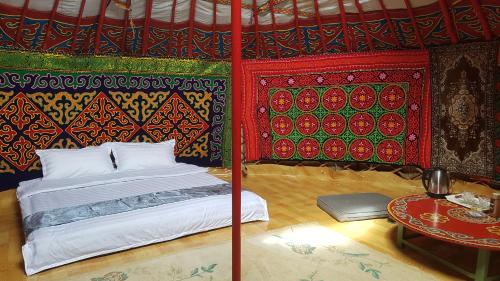 Ger ,Bulbul Jamak travel in Olgii