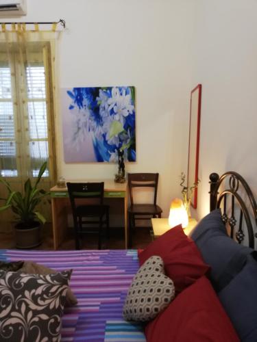 Guglielmo Room's B&B - Tap to explore photos