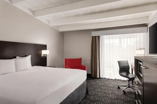 カントリー イン&スイーツ バイ ラディソン ウッドベリー MN