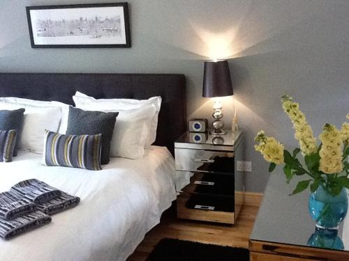 Flat 4 Summertown Court - image 7