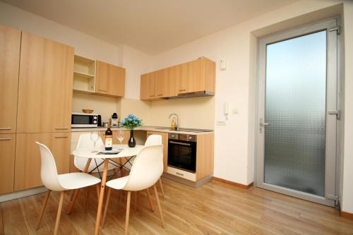 Apartment Brownie - Parcare Privată - image 7