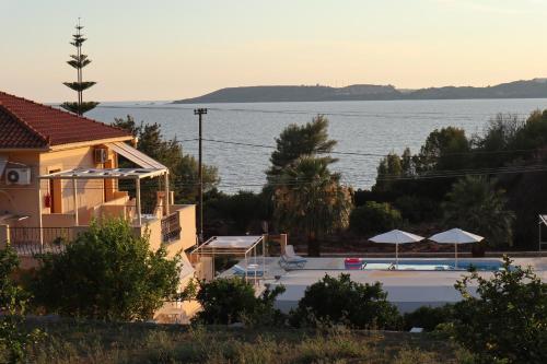 Emma's Studios in Lassi