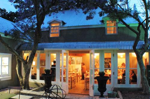 Étterem, Cafe Felix & Old Oak Manor in Riebeek Kasteel