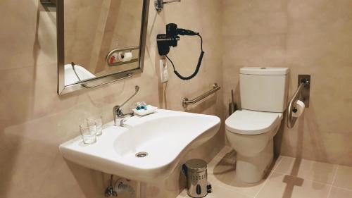 Porto City Hotel - image 7