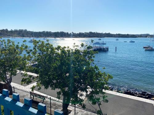 Balcony/terrace, Mariners on the Waterfront in Batemans Bay