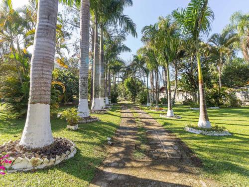 Casa ampla c/ piscina e churrasqueira em Guararema