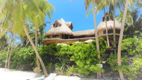 Villa Marmarine Beach Resort