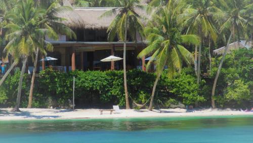 Villa Marmarine Beach Resort