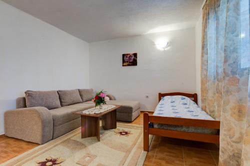 Apartments Radost in Utjeha