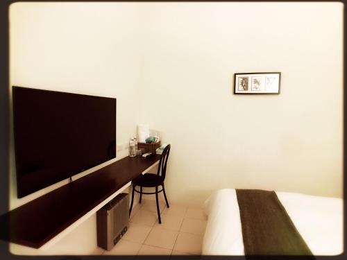 Home In Tainan - image 2