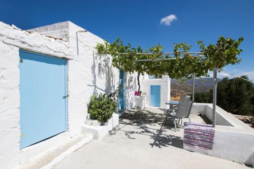  Vatha Traditional Cottage with a view in Karpathos