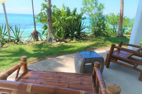 Villa Marmarine Beach Resort