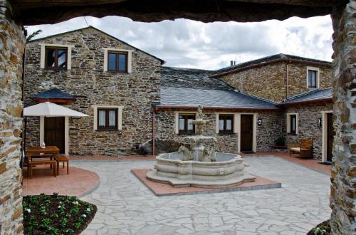 Apartamentos Rurales San Xillao - image 10
