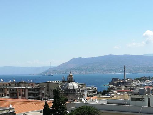  PANORAMIC HOUSE, Pension in Messina bei Serro