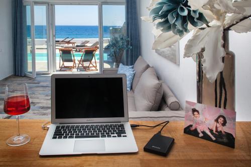 Abelomilos Exclusive Villa - image 6