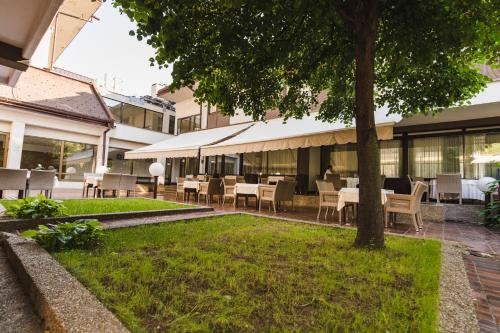 ทัศนียภาพภายนอกโรงแรม, โรงแรมเอ็ม (Hotel M) in วอซโดวัซ