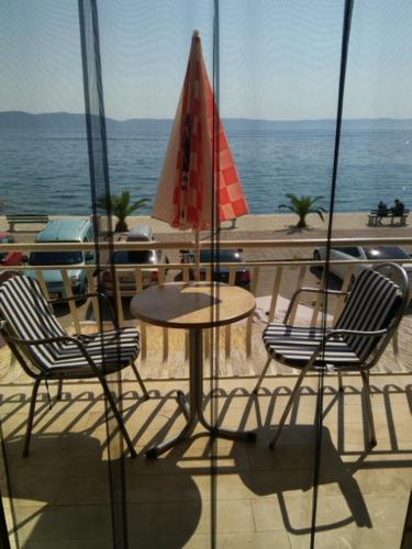  Seaside apartment with breathtaking view!, Pension in Živogošće