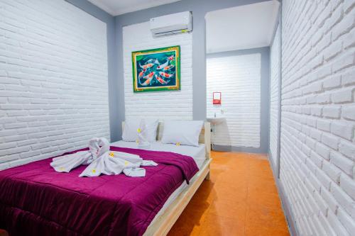 Deluxe Room image 7
