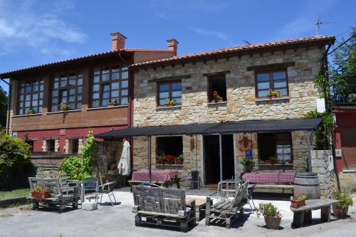 Apartamentos Rurales La Cirigüeña in Oles