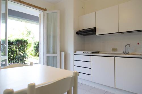 virtuve, Residence Hotel Villa Mare in Rio Nell' Elba