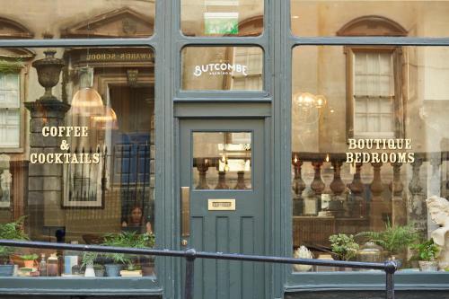 Exterior view, Broad Street Townhouse in Bath