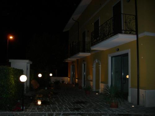 VITTORIA HOUSE