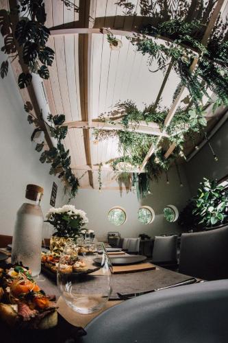 Lake House Resto - image 6