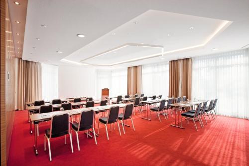 Mövenpick Hotel Münster - image 4