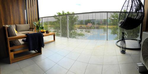 Glamour Apartment with big, private terrace 4