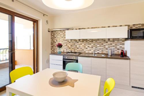 GuestHost - Calipso Seaview Flat with Private Parking - Apartment - Taormina