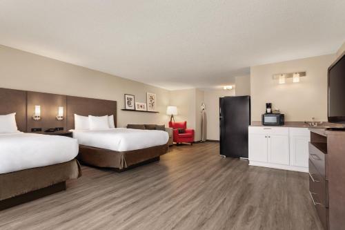 Country Inn & Suites by Radisson Buffalo MN - image 7