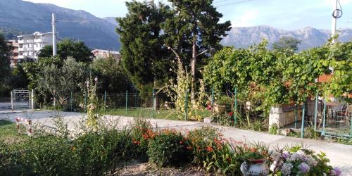 Garden, Bar (photo 7)