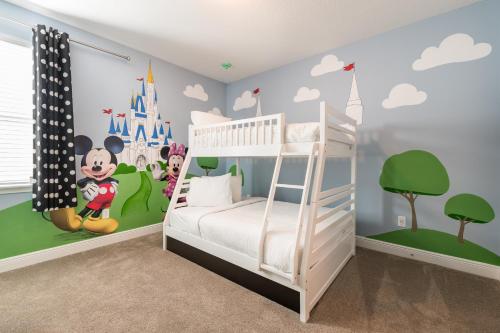 Picturesque Home with Games & Home Theater near Disney - 7652F - image 6