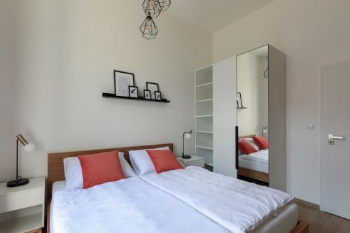Avantgarde apartments - main image
