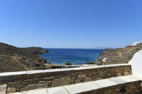 Tinos Traditional Sea Side Villa