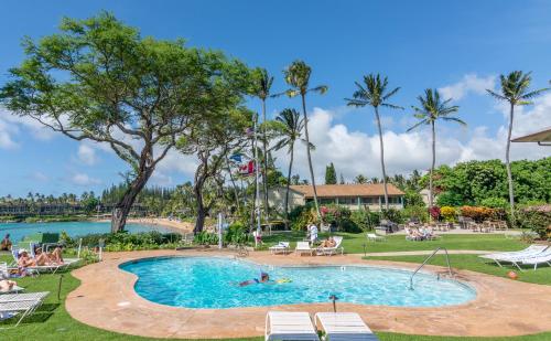 Napili Surf Beach Resort