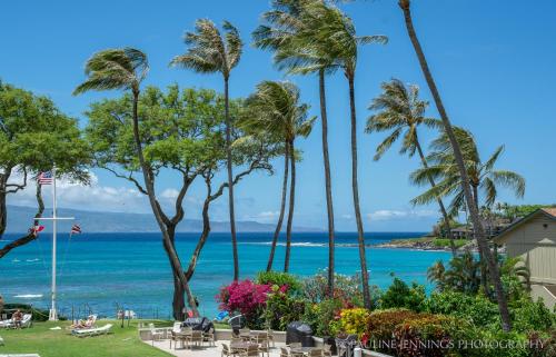 Napili Surf Beach Resort