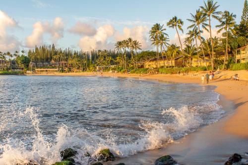 Napili Surf Beach Resort